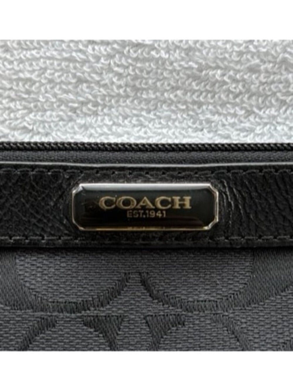 Coach Signature Pleated Wristlet (model F47206) in black - Picture 5 of 6